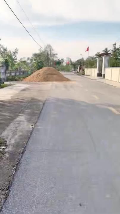 Đất thổ cư 400m² tại Thị Trấn Cẩm Xuyên - Giá 1.3 tỷ, Mặt tiền 16m