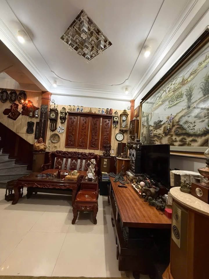 Nhà hẻm ô tô Nguyễn Thiện Thuật Nha Trang 197m² giá 39 tỷ - Khu phố Tây sầm uất!