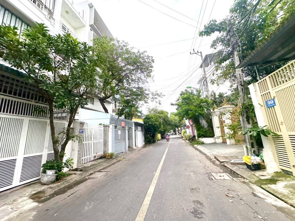 Đất nền Khu Bàn Cờ Phước Hòa Nha Trang 102m² giá 11 tỷ - Cơ hội đầu tư sinh lời!