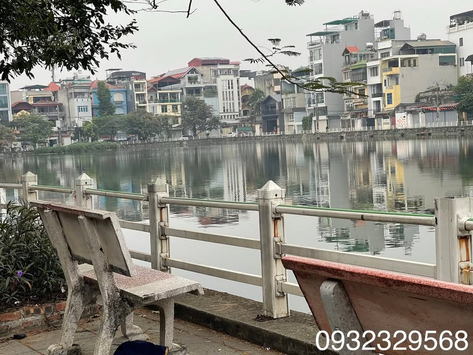 Nhà mặt phố Bồ Đề, 40m² giá 8 tỷ - Kinh doanh siêu đỉnh!