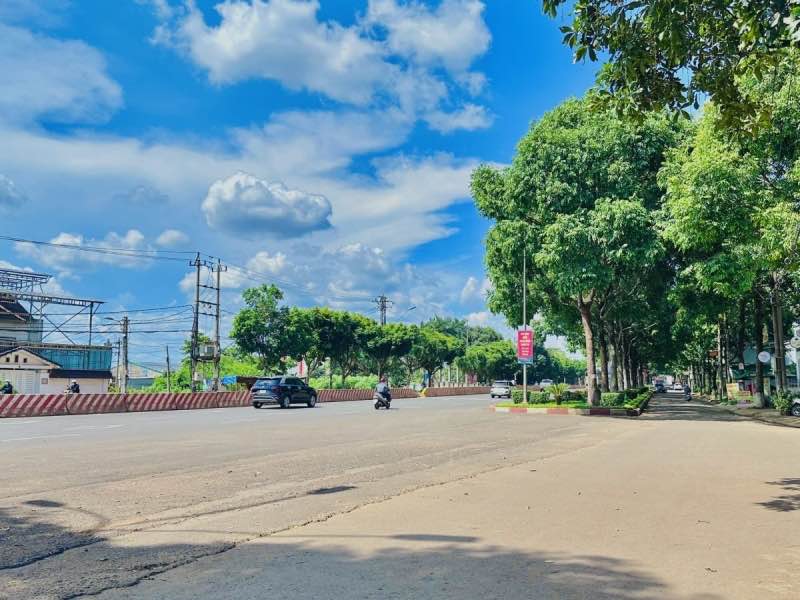 Đất mặt tiền Phạm Văn Đồng, P Tân Hòa, BMT 115m² giá 4.9 tỷ - Kinh doanh cực đẹp!