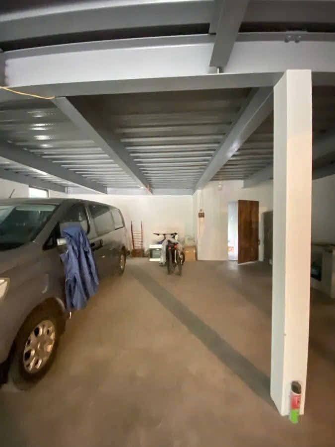 Nhà mặt phố Lâm Du, Long Biên 194m² giá 56 tỷ - Cơ hội đầu tư tuyệt vời!