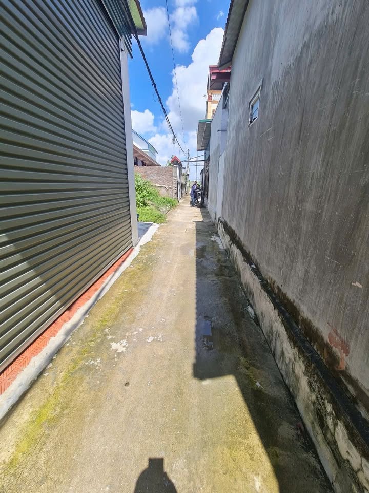 Nhà riêng Kim Sơn, Gia Lâm 75m² giá 2.58 tỷ - Mặt tiền lớn, gần chợ