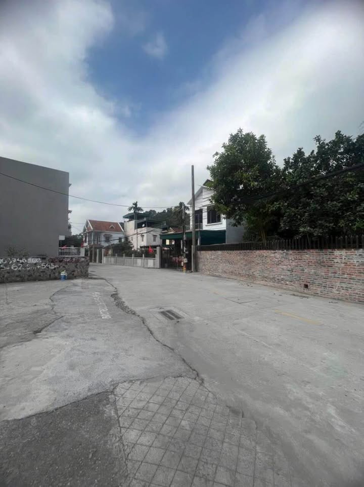 Đất nền Hạ Long 62m² giá 1 tỷ - Gần đường chính, ô tô đỗ cửa!