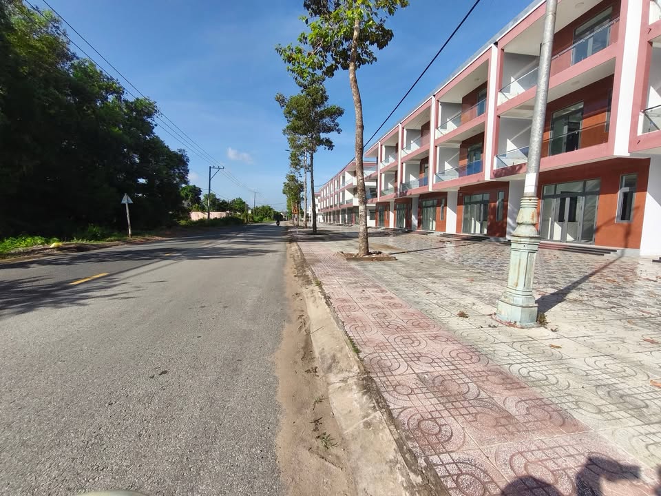 Đất mặt tiền đường Mậu Thân, phường Trà Vinh 1050m² - Giá chỉ 4.999 tỷ!