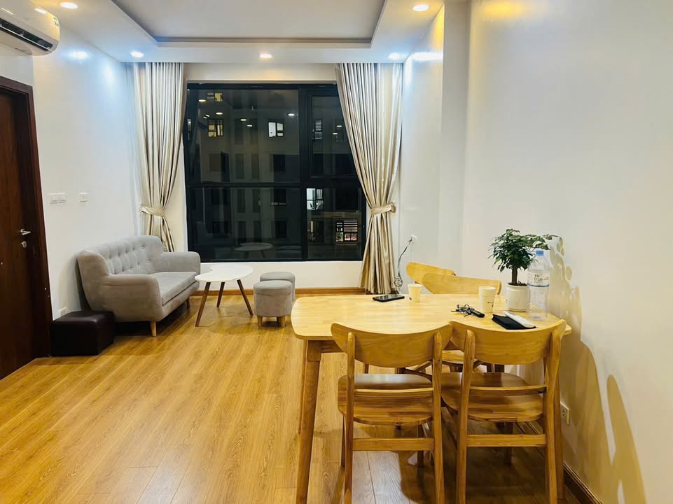 Căn hộ Ecolake View Hoàng Mai 75m² giá 11.5 triệu - Nội thất full sang trọng!