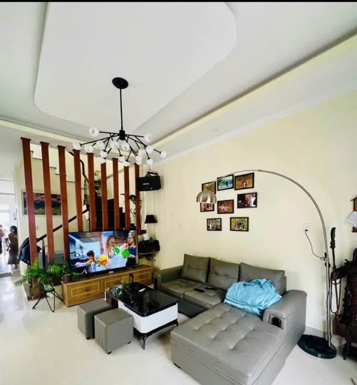 Cho thuê villa 4 phòng ngủ Ngô Quyền, Đà Lạt 12 triệu - Không gian sống lý tưởng!