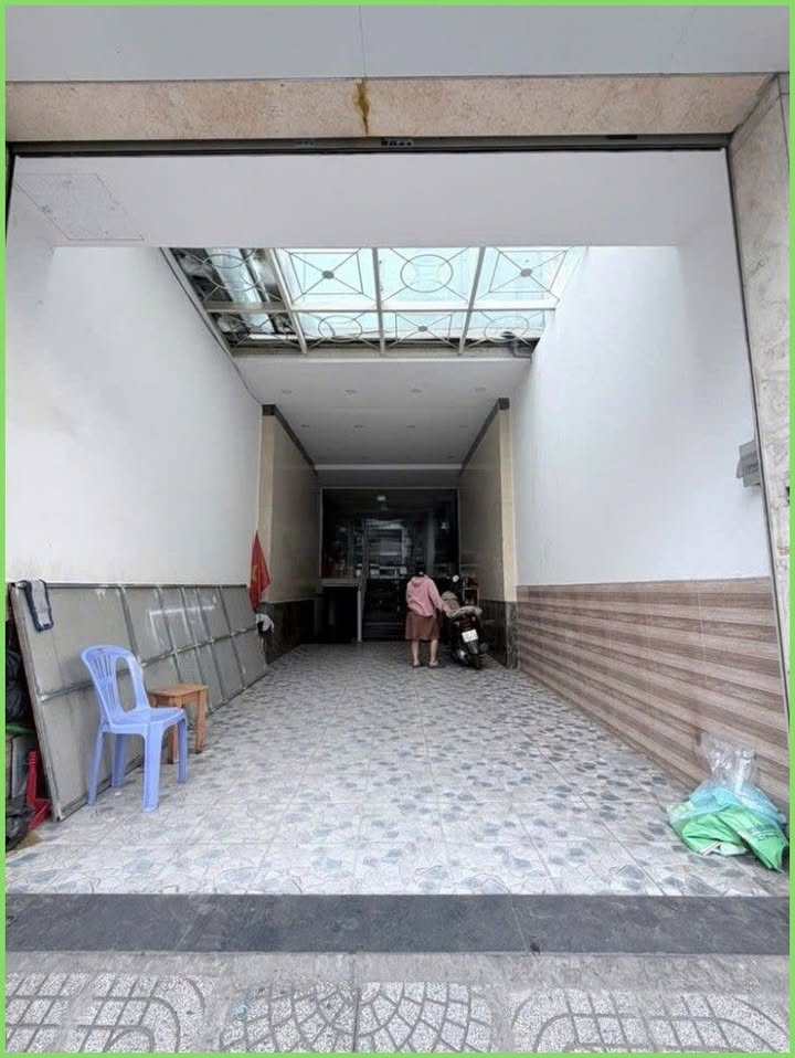 Nhà cho thuê mặt tiền Lê Quang Định, Bình Thạnh 68m² - Phù hợp cho showroom, văn phòng