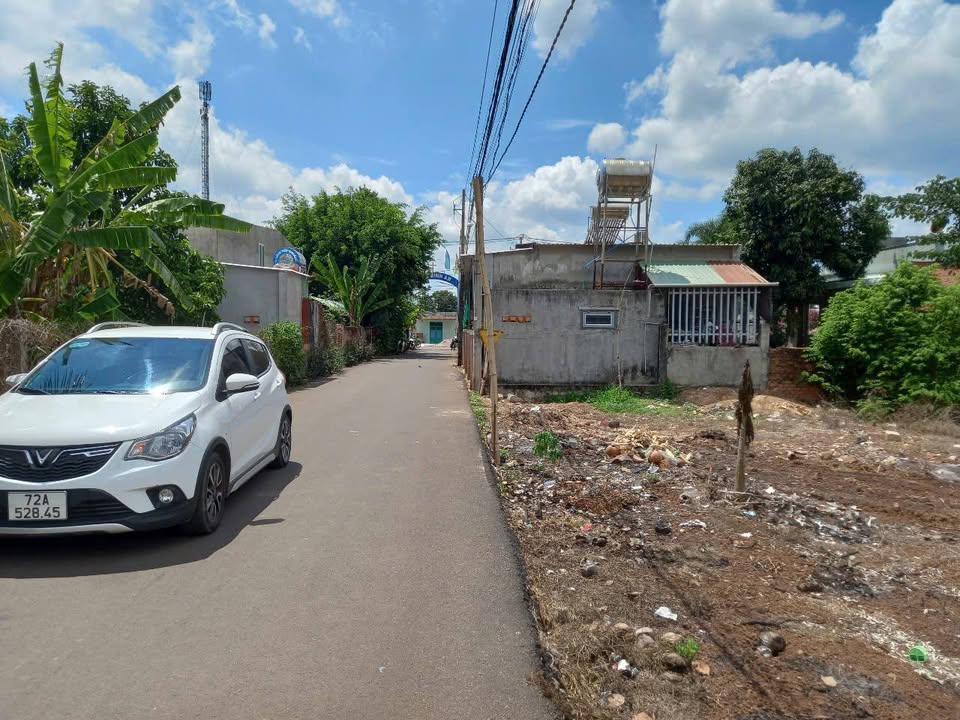 Đất nền Hòa Hưng Xuyên Mộc 290m² giá 1.3 tỷ - Mặt tiền đường nhựa, vị trí đẹp!