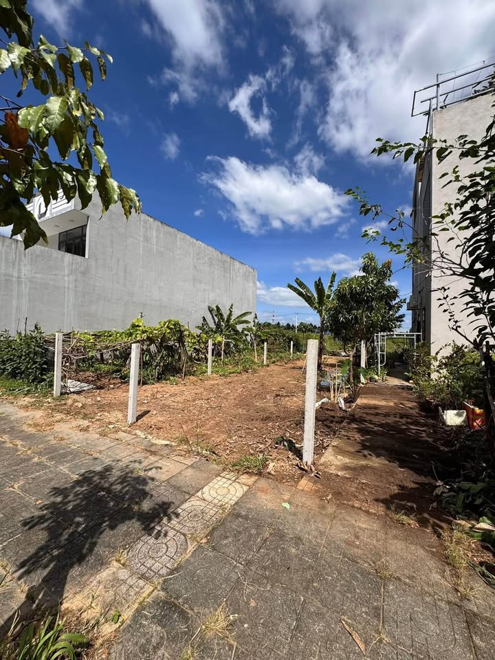 Đất nền góc mặt tiền khu Hưng Việt Bà Rịa 129m² giá 3.85 tỷ - Cơ hội đầu tư hiếm có!