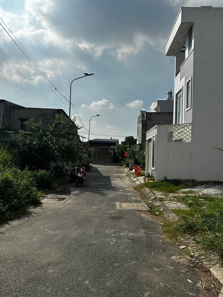 Lô đất góc 2 mặt tiền Bình Chiểu Thủ Đức 60m² giá 4.25 tỷ - Cơ hội đầu tư tuyệt vời!