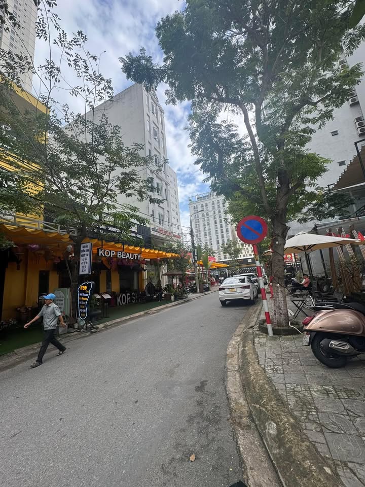 Nhà mặt tiền cho thuê tại Phan Tôn, Đà Nẵng - Diện tích 81m², giá 40 triệu/tháng