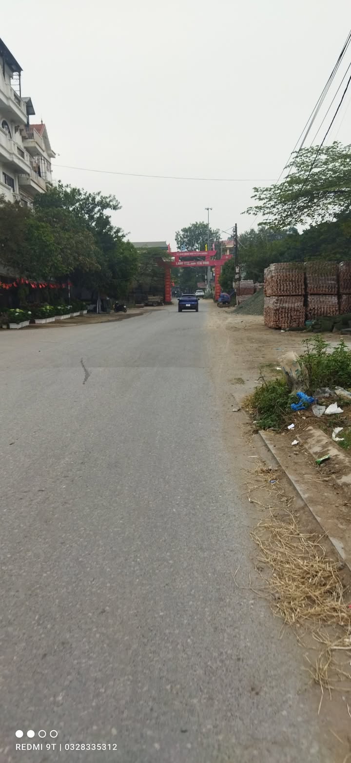 Đất lô góc 63m² tại Yên Vĩnh, Kim Chung - Giá 5.9 tỷ - Sổ đỏ chính chủ