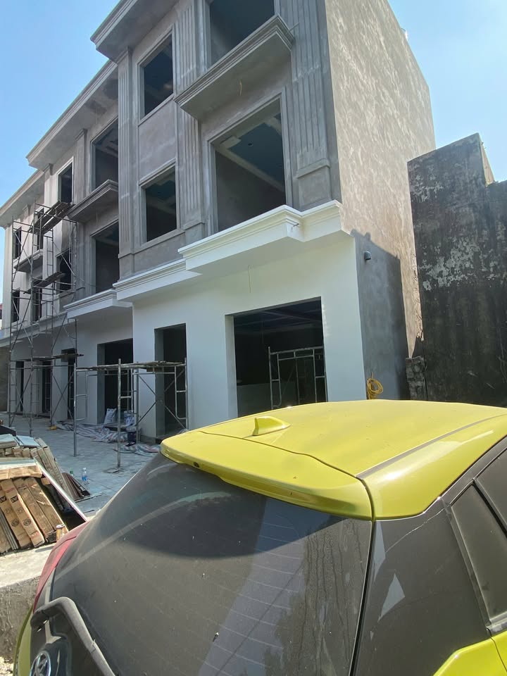 Nhà 3 tầng Liêu Xá, Yên Mỹ 42m² giá 2 tỷ - Thiết kế hiện đại, sẵn sàng ở!