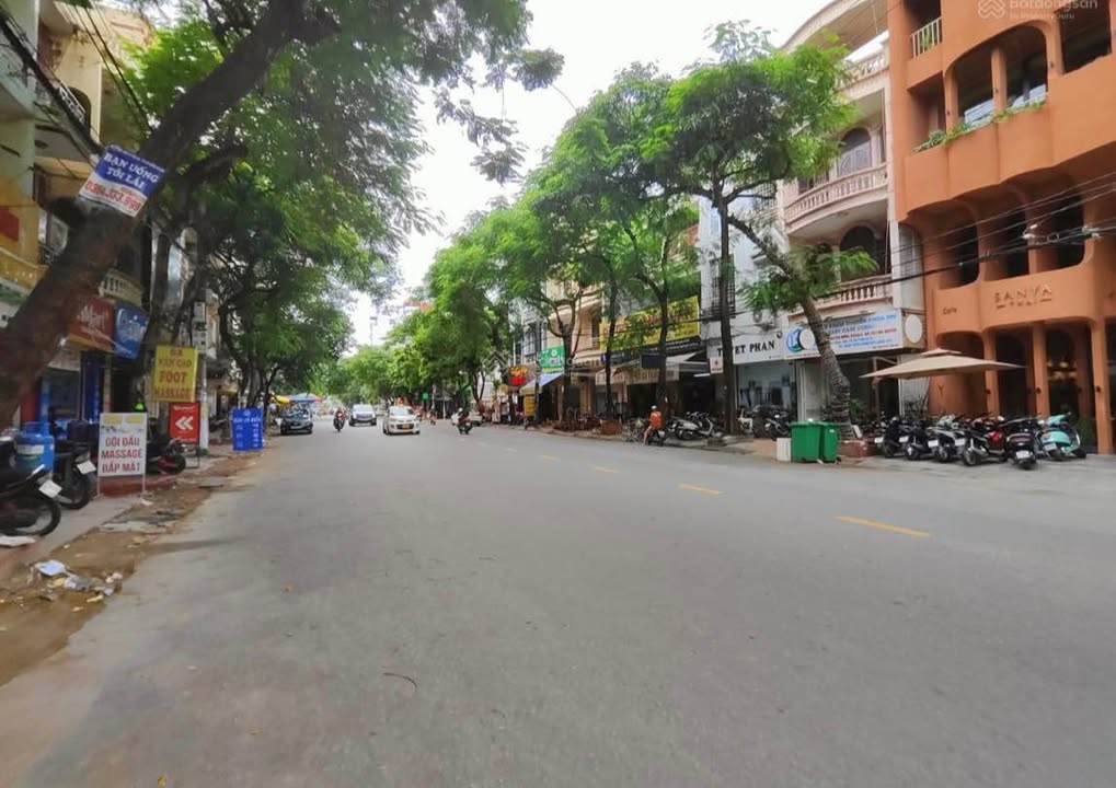 Cho thuê nhà mặt đường Văn Cao 80m² giá 15 triệu - Vị trí đắc địa kinh doanh!