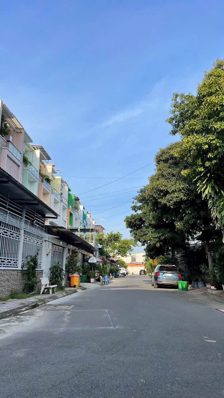 Nhà phố KDC Vạn Xuân Tam Bình, Thủ Đức 72m² giá 7.6 tỷ - An ninh 24/24