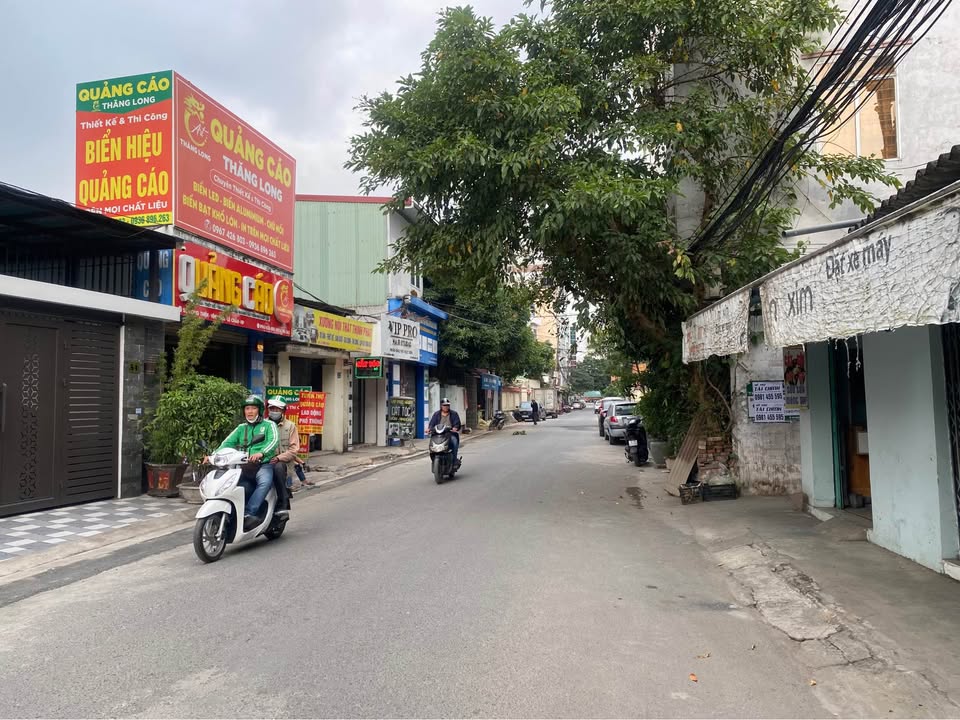 Nhà mặt đường Thiên Lôi, Lê Chân, 110m² giá 9.98 tỷ - Kinh doanh thuận lợi!