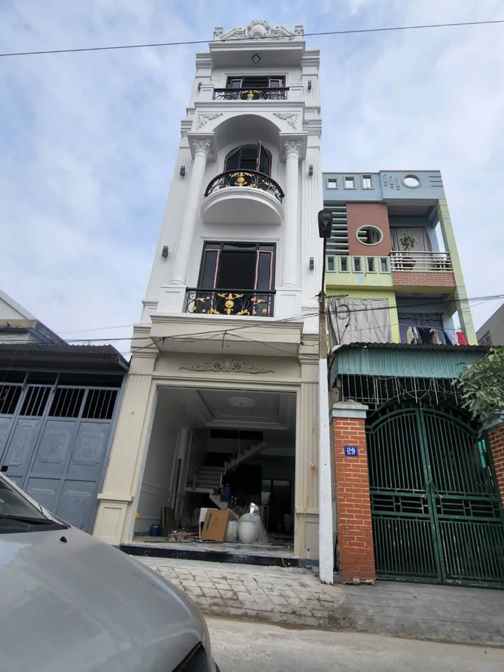 FrontHouse Trần Nhân Tông, Phù Liễn 55m² giá 4.68 tỷ - Thiết kế hiện đại, kinh doanh sầm uất!