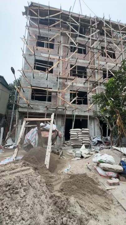 Nhà 5 tầng kiên cố tại Vân Côn, Hoài Đức, Hà Nội - Giá chỉ 2.5 tỷ!