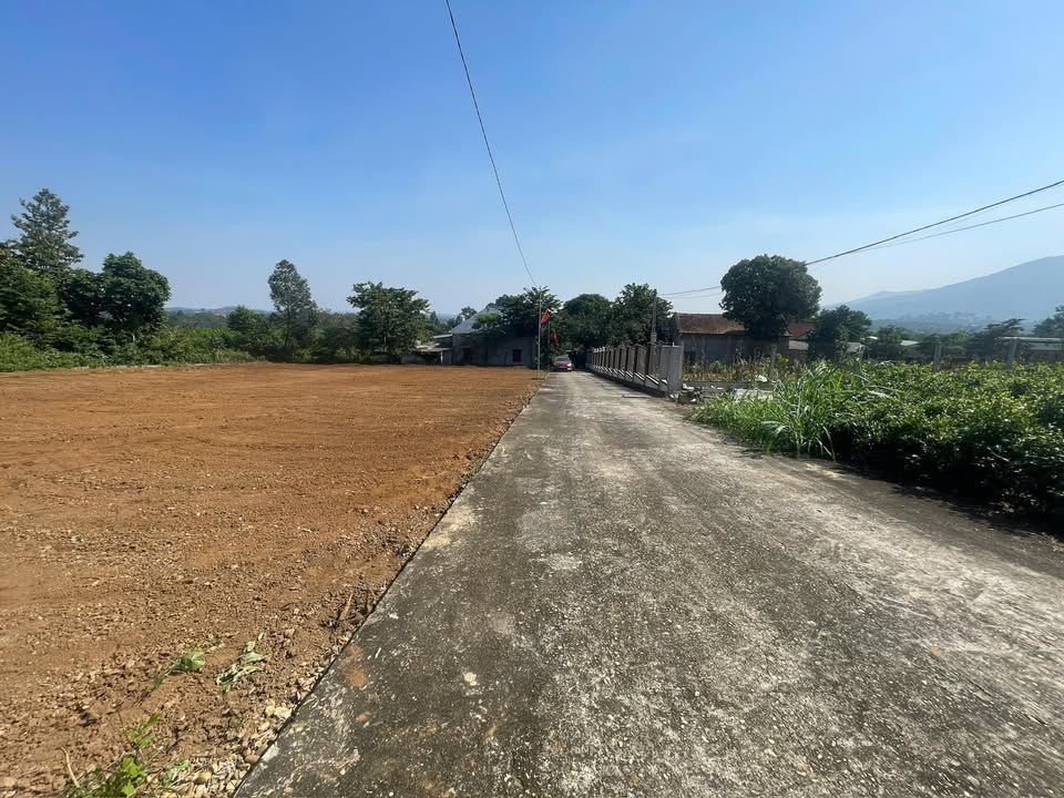 Đất Ba Trại Ba Vì 360m² - Sổ đỏ chính chủ, giá thỏa thuận