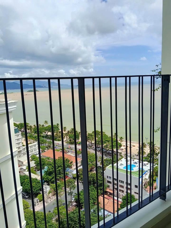 Căn hộ studio Goldcoast Nha Trang 57m² giá 12 triệu - View biển tuyệt đẹp!
