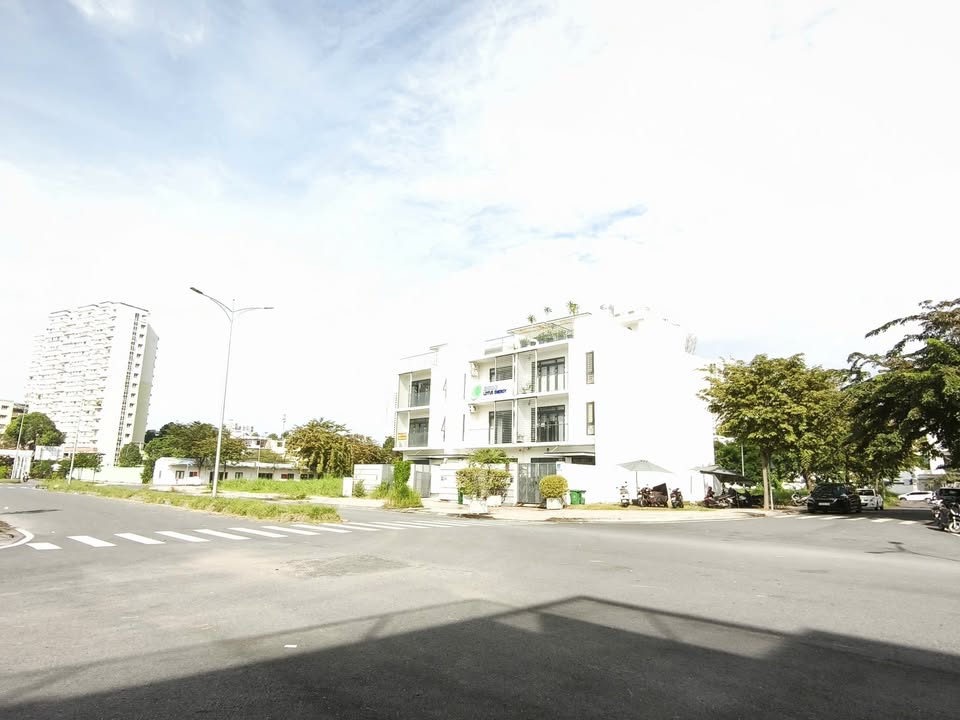 Đất 2MT Vũ Tông Phan, An Phú, Quận 2 - Diện tích 166m² giá tốt 179.7 tỷ!