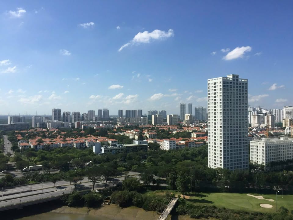 Căn hộ Scenic Valley Thủ Đức 133m² giá 1.5 triệu - View sân golf tuyệt đẹp!