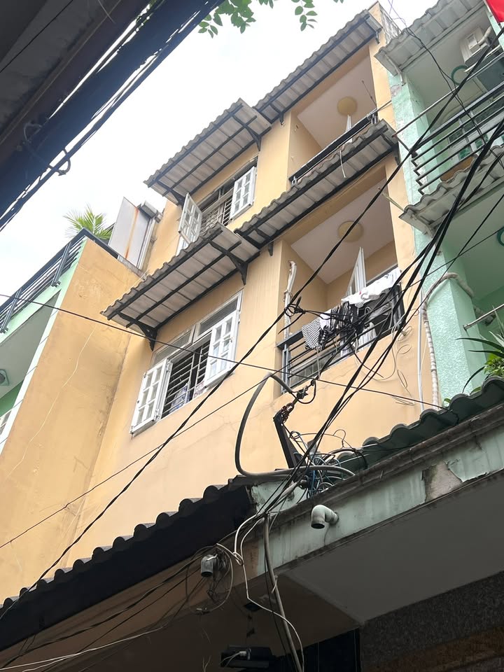 Nhà 4 tầng hẻm 1 sẹc Nguyễn Lâm, Bình Thạnh 35m² giá chỉ 6 tỷ - Sổ đỏ chính chủ!