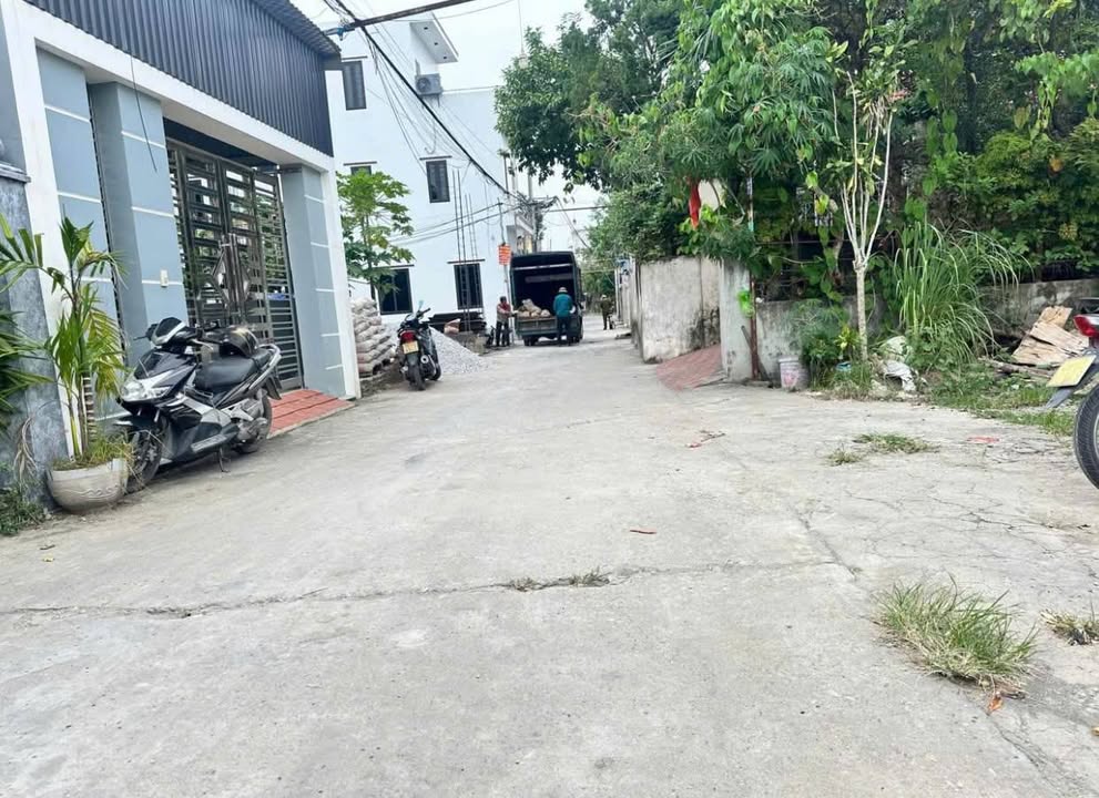 Đất nền trung tâm An Dương 84m² giá thỏa thuận - Đường rộng ô tô tránh nhau!