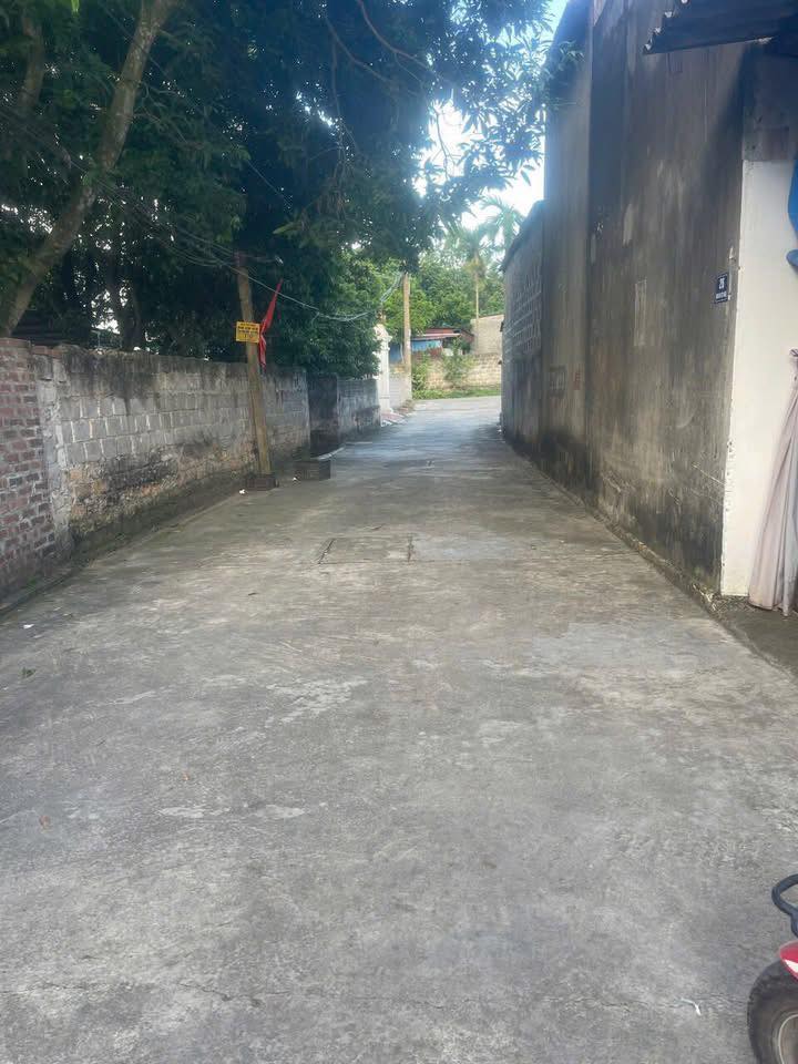 Nhà 2 tầng ngõ 86 Yết Kiêu, phường Chu Văn An, 40m² giá 2 tỷ - Sẵn sàng vào ở!