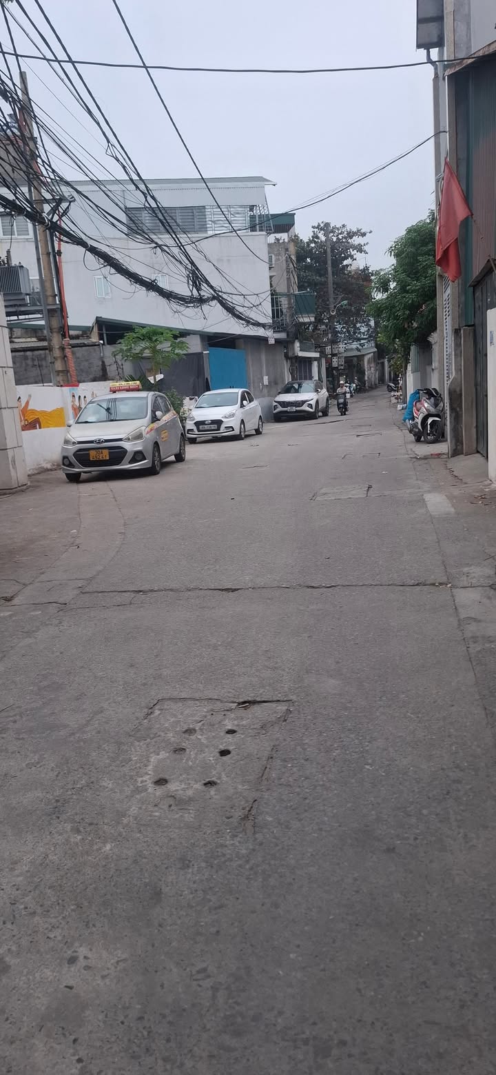 Nhà 2 tầng ngõ 80 đường Bắc Cầu, 110m² - Đầu tư sinh lời ngay!