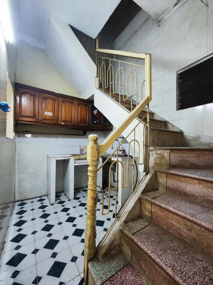 Nhà 2 tầng Đội Cấn, Ba Đình 45m² giá 4 tỷ - Khu vực trung tâm, giao thông thuận tiện!