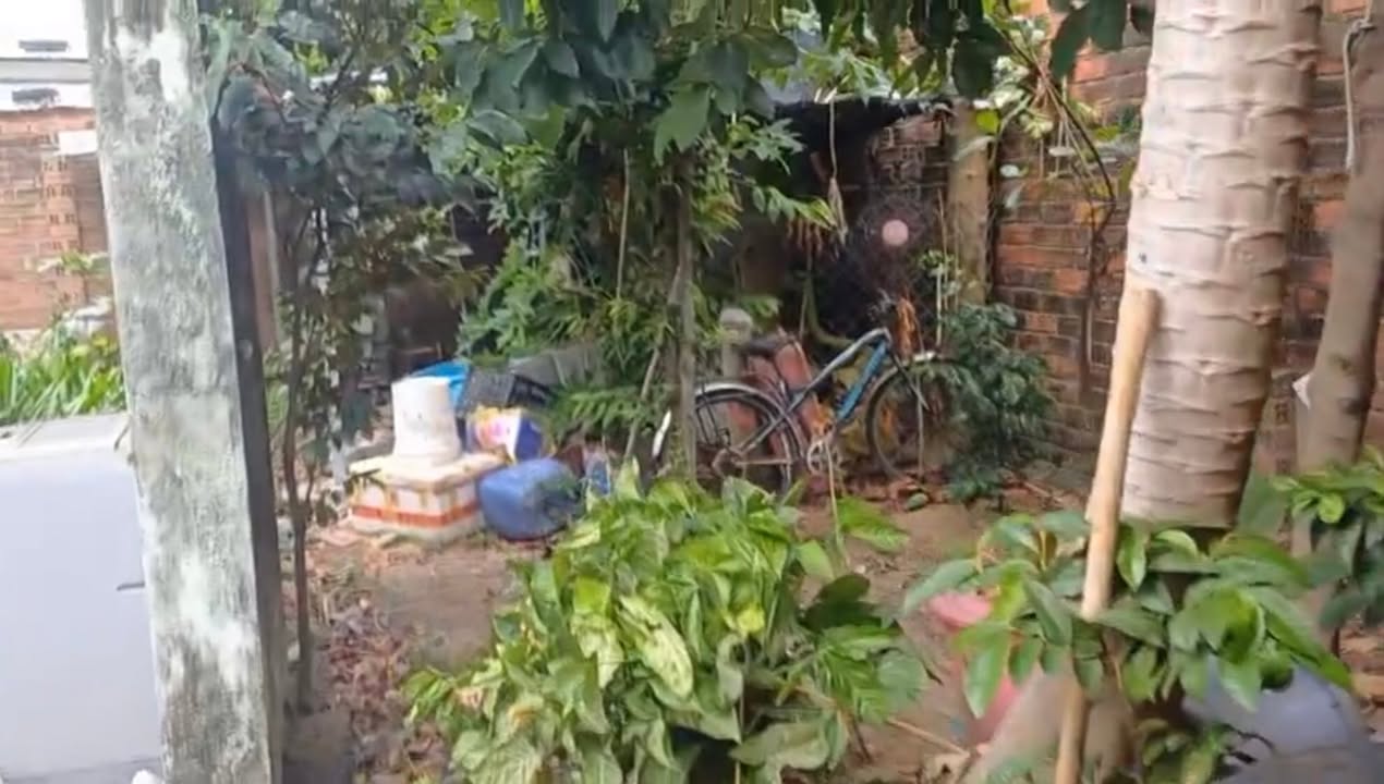 Bán nhà cấp 4 đường Phạm Văn Đồng, Phú Lâm 340m² - Khu dân cư đông đúc, giá 2 tỷ!