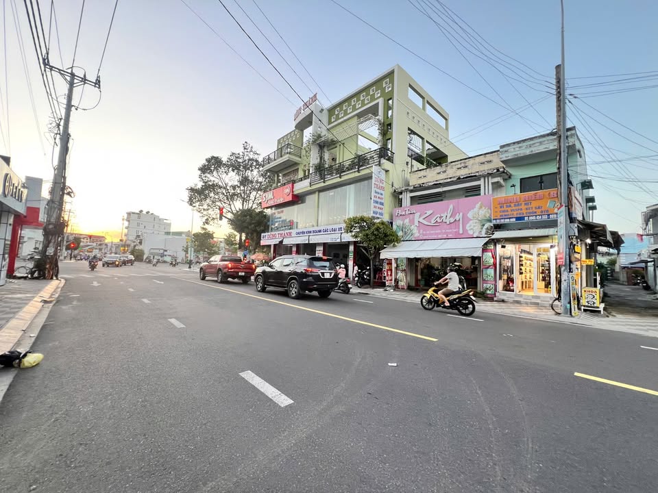 Đất thổ cư Phan Thiết 46m² giá 1.25 tỷ - Sổ đỏ chính chủ, xây dựng tự do!