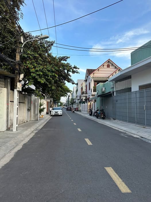 Đất nền Trần Tấn, Hải Châu 150m² giá 10 tỷ - Phù hợp xây căn hộ ngay!