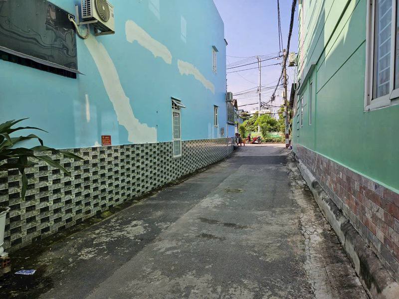 Đất thổ cư đường Thạnh Lộc 37, quận 12, 51m² giá 3.1 tỷ - Tiện xây mới ngay!