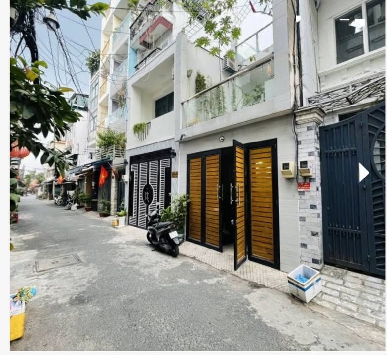 Nhà đẹp 3 tầng tại Tân Bình 60m² giá 8.6 tỷ - Ô tô vào tận nhà!