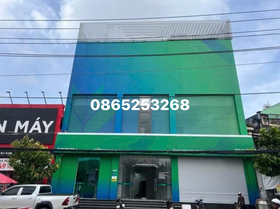 Cho thuê mặt tiền Lý Tự Trọng, Ninh Kiều, Cần Thơ - Diện tích 494m², giá 150 triệu/tháng