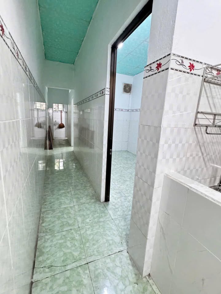 Nhà SHR Tân Xuân 45m² giá 2.2 tỷ - Sổ hồng chính chủ, thương lượng tốt!