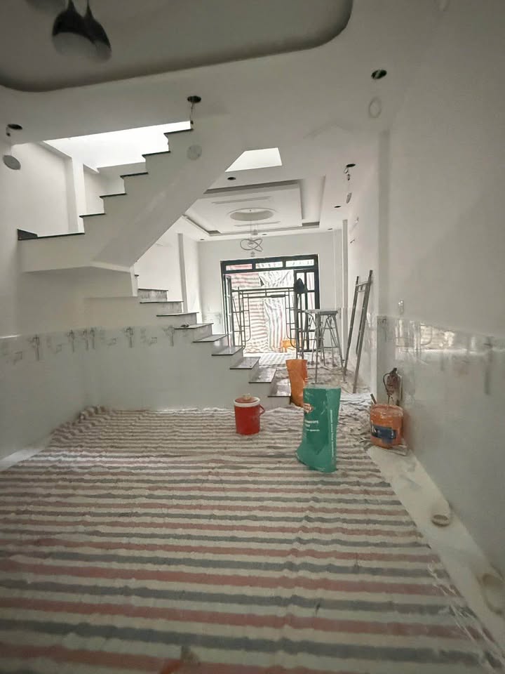 Nhà phố Đoàn Giỏi, Tân Phú 48m² giá 4.9 tỷ - Sẵn sàng dọn vào ở ngay!