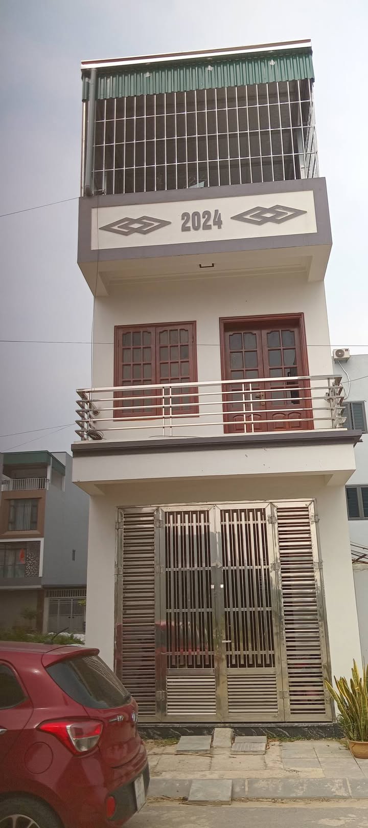 Nhà 2 tầng tum Thôn Nguyên Khê 50m² giá 14 tỷ - Sổ đỏ chính chủ, sẵn sàng ở ngay!