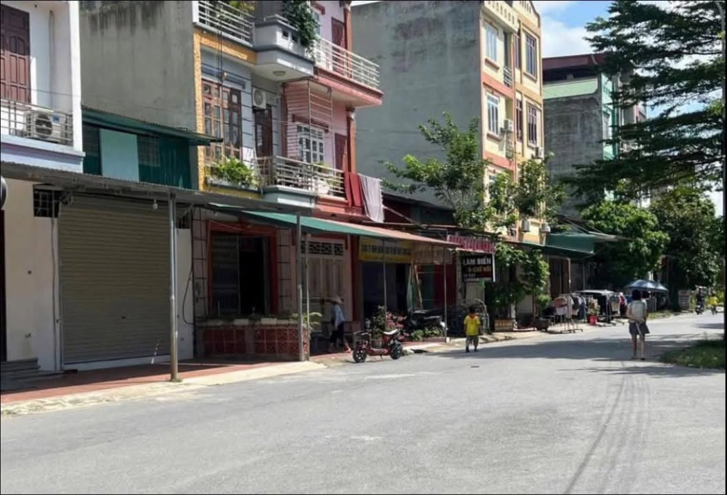 Đất tặng nhà tại Đồng Kỵ, Từ Sơn 74m² chỉ 3 tỷ - Cơ hội đầu tư hấp dẫn!