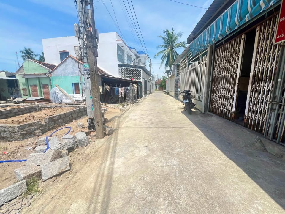 Đất thổ cư Vạn Giã 84m² giá 1.2 tỷ - Vị trí đẹp, gần biển