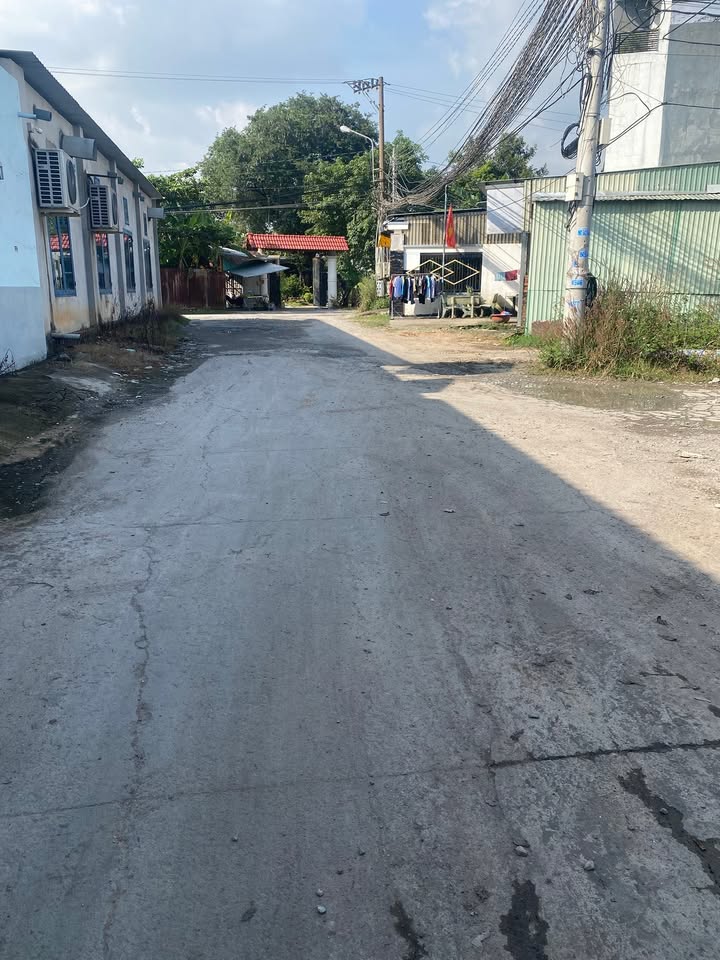 Nhà phố 2 tầng tại Tân Vĩnh Hiệp 150m² giá 3.4 tỷ - Sổ đỏ chính chủ, đảm bảo an toàn!