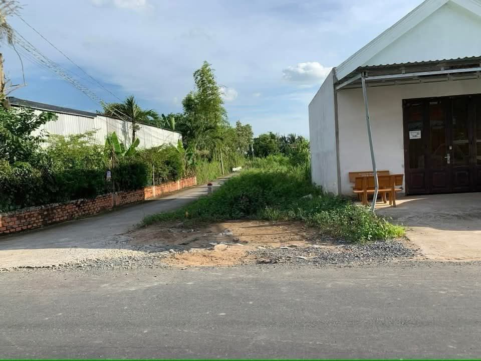 Đất thổ cư 180m² tại Phước Vân, Cần Đước giá 1.7 tỷ - Sổ đỏ chính chủ!