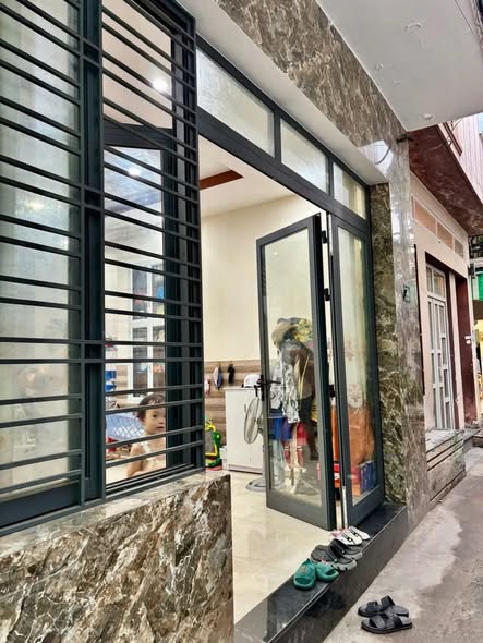 Nhà 2 mặt kiệt K257 Phan Châu Trinh, Hải Châu - 63m² giá 5.05 tỷ - Vị trí siêu đắc địa!