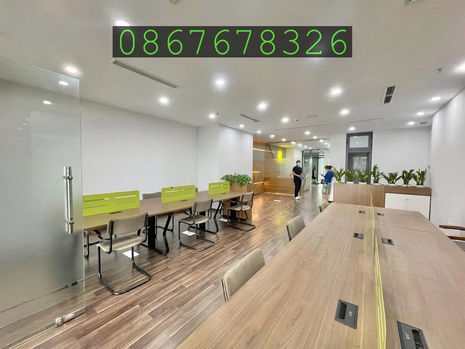 Văn phòng cho thuê Lê Văn Lương 160m² giá chỉ 29 triệu - Vị trí đắc địa, vào làm ngay!