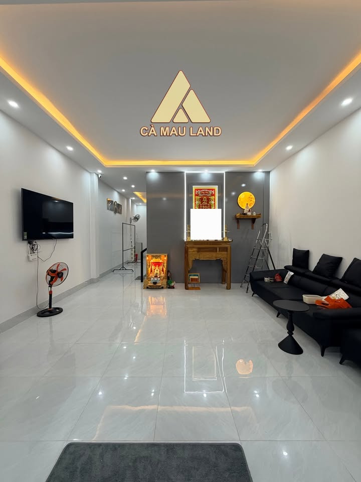 Nhà 1 Trệt 2 Lầu Khu Đô Thị Licogi Cà Mau 81m² - Thiết Kế Sang Trọng, Hiện Đại!