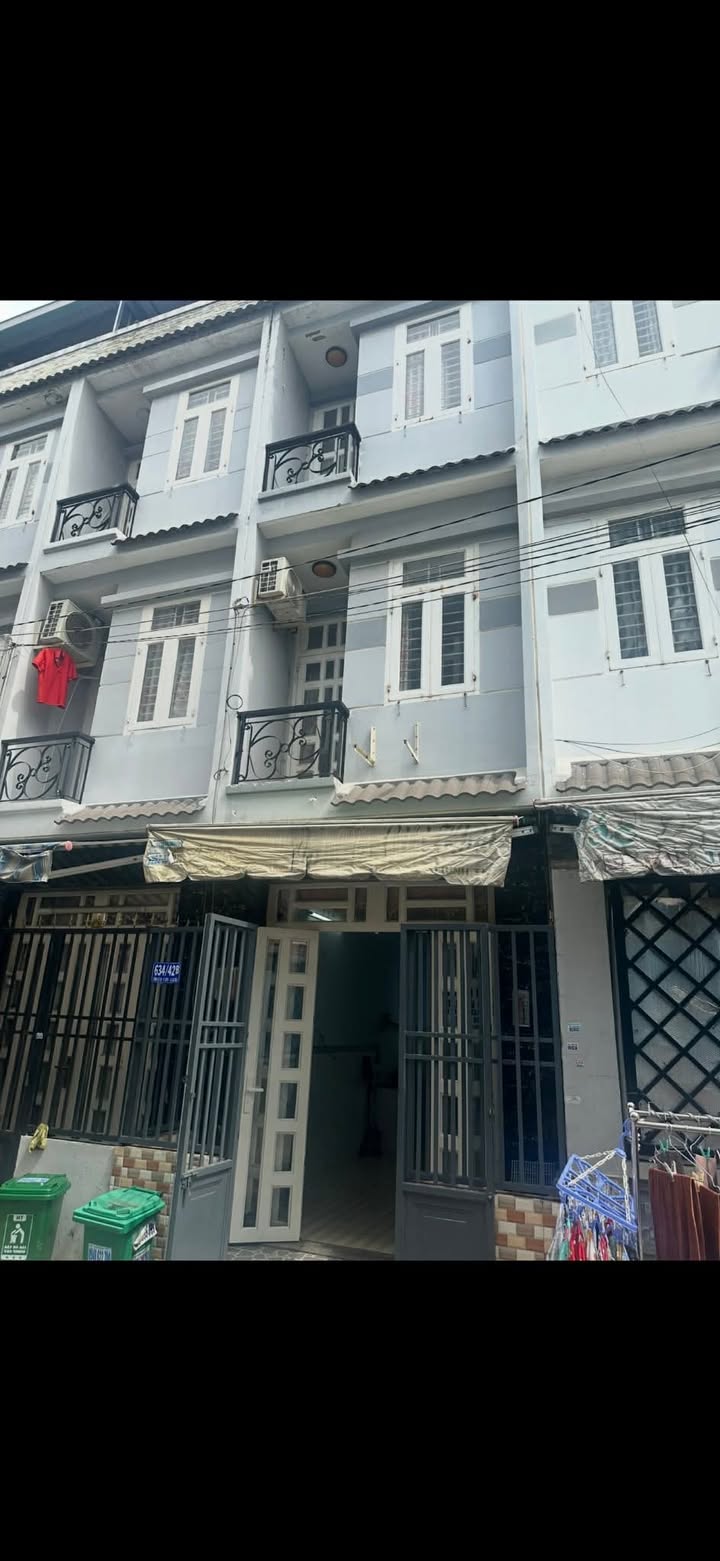 Nhà nguyên căn 2 lầu cho thuê tại Bình Trị Đông, 24m² - Không gian sống lý tưởng!