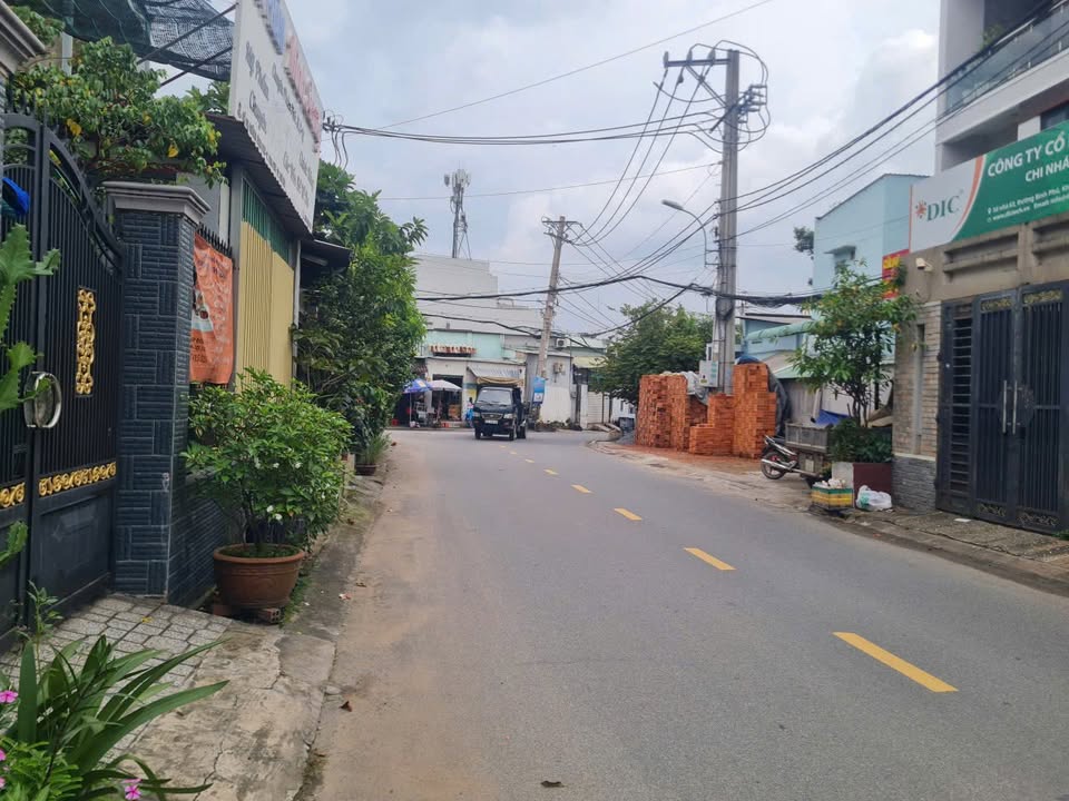 Nhà mặt tiền kinh doanh đường Bình Phú, Thủ Đức 62m² giá 6.9 tỷ - Vị trí đắc địa, sẵn sàng kinh doanh!